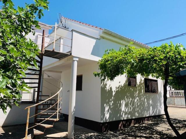 Diklo Beach Apartments 1 ザダル エクステリア 写真