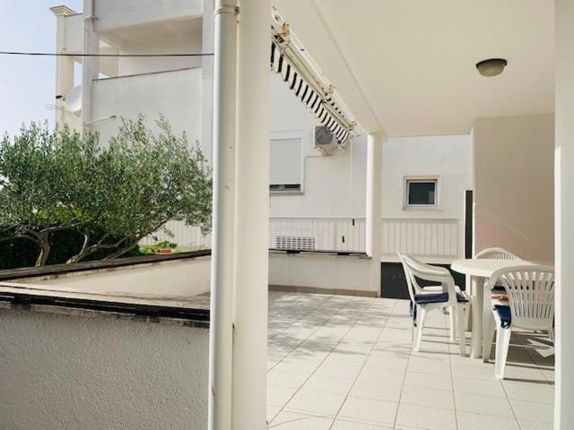 Diklo Beach Apartments 1 ザダル エクステリア 写真